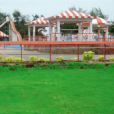 Sai Priya Beach Resort Visakhapatnam Exterior foto