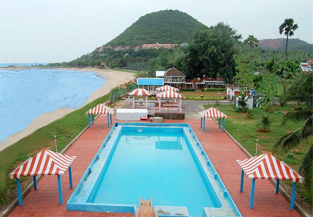 Sai Priya Beach Resort Visakhapatnam Exterior foto