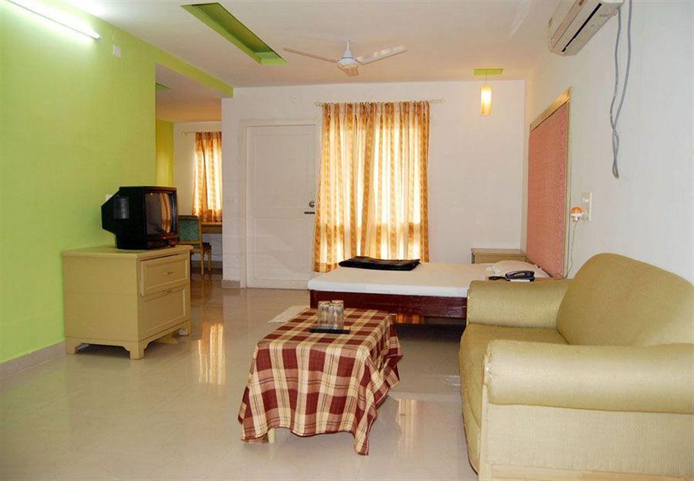 Sai Priya Beach Resort Visakhapatnam Exterior foto